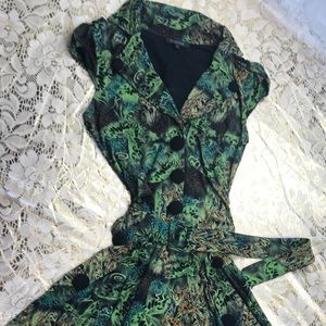 Cooks Sz 1 knit flow button butterfly dress nice!